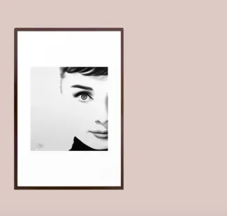 Art Audrey Hepburn - blush background