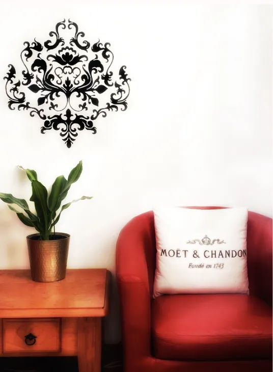 Jeuje interiors sofa chair nook